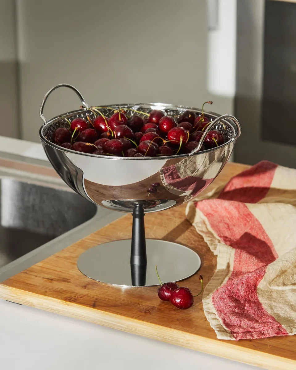 Alessi — AC04 B | Fruttiera in acciaio lucido, Castiglioni — vista principale