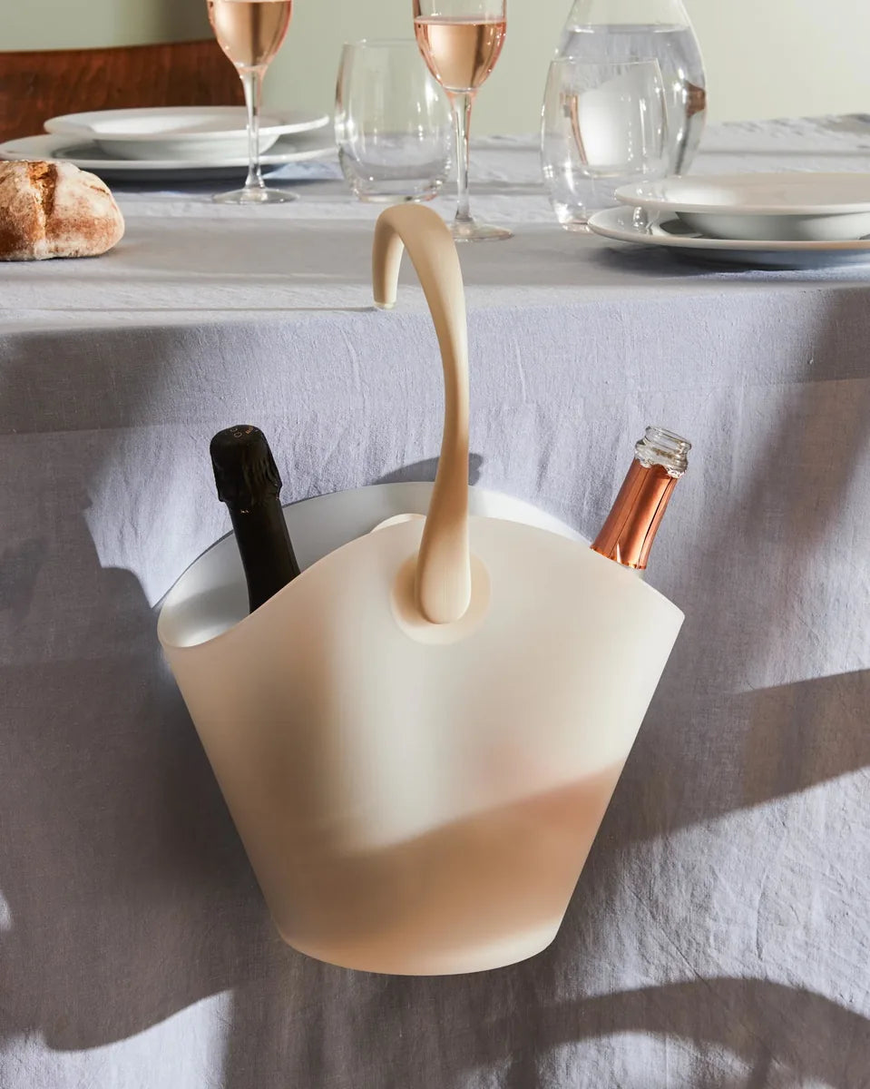 Alessi — Chiringuito ARA07 I | Rinfrescatore da vino Ron Arad — dettaglio
