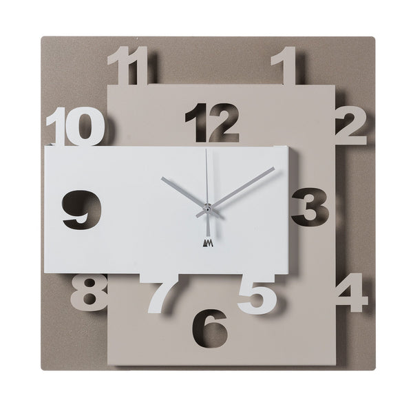 Arts et artisanat - Horloge murale moderne en ziggourat — Arti & Mestieri