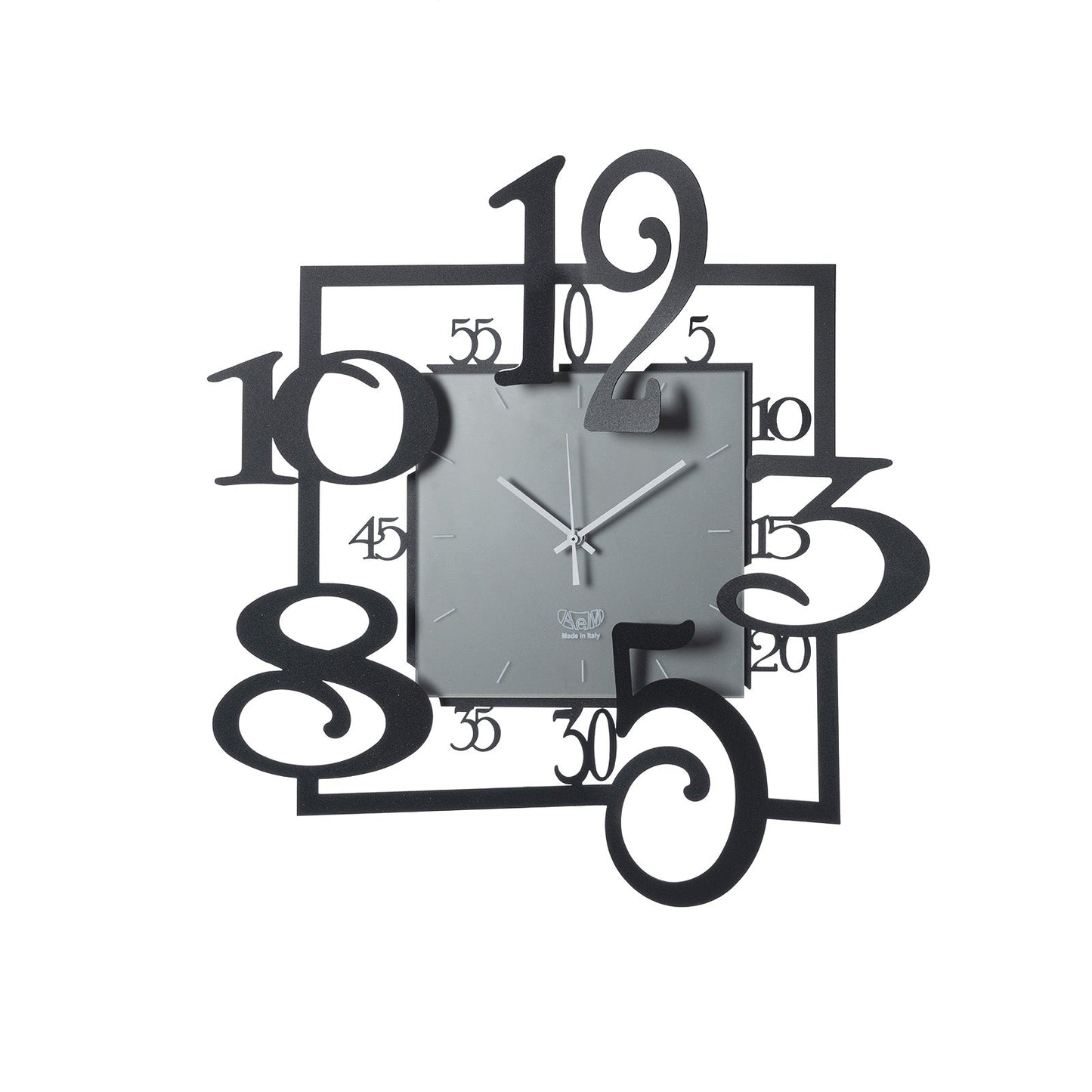 Arti & Mestieri orologio da parete Amos colore nero in ferro lavorato artigianalmente con quadrante in vetro sabbiato