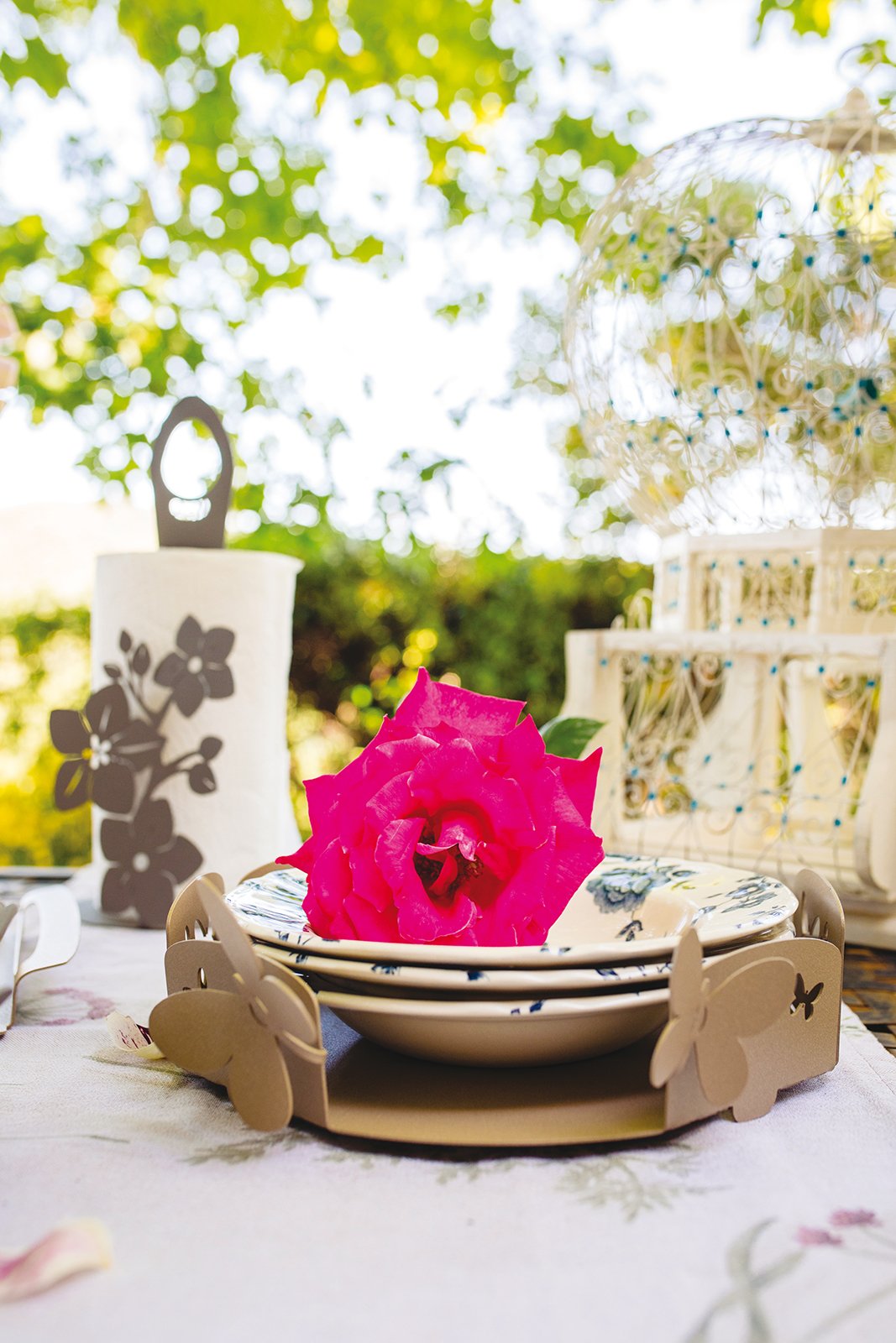 Arts & Crafts - Lotus Flower Kitchen Roll Holder