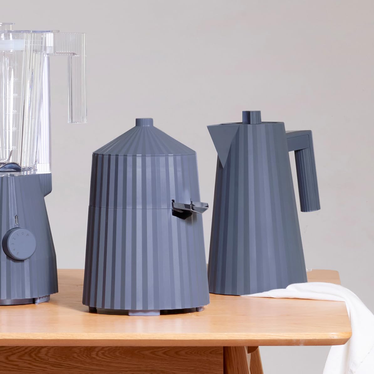 Alessi - Spremiagrumi Elettrico di Design "Plissé"