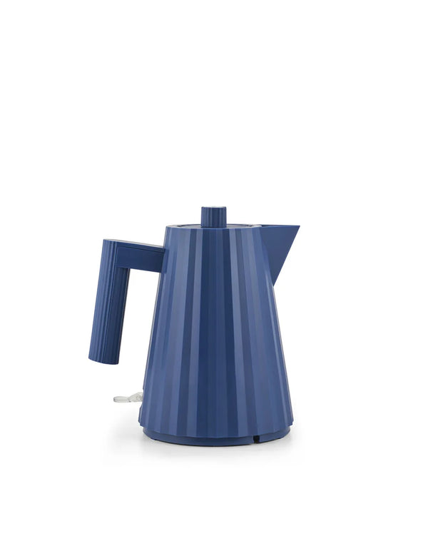 Alessi — Plissé MDL06 MDL06/1DAZ | Bollitore elettrico in resina blu — Alessi