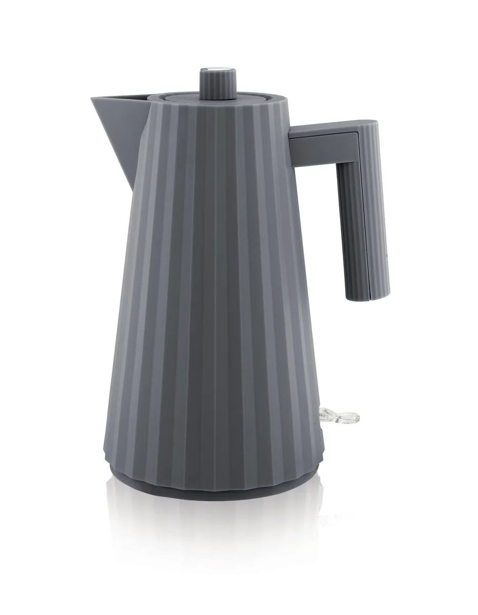 Alessi — Plissé MDL06G MDL06G/USA | Bollitore elettrico in resina grig — design italiano Alessi
