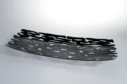 Alessi — Bark BM01 B | Centrotavola in acciaio nero laccato — design italiano Alessi