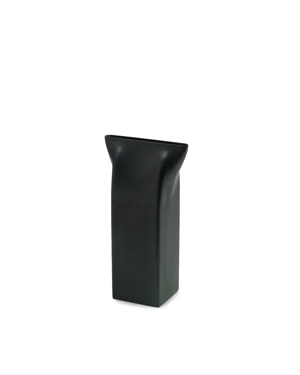 Alessi — Pinch ASH01 B | Vaso in acciaio inox nero PVD Shirley — design italiano Alessi