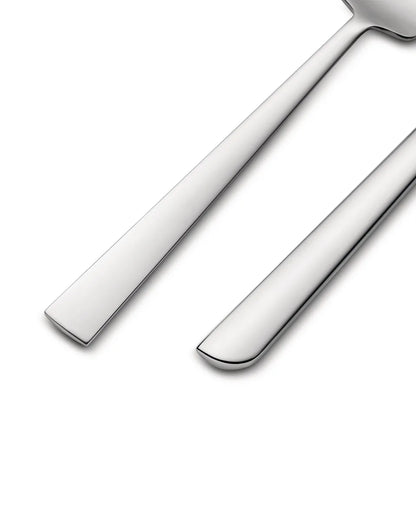Alessi — Asta AM242S24 | Servizio posate 24 pezzi in acciaio 18/10 — vista principale