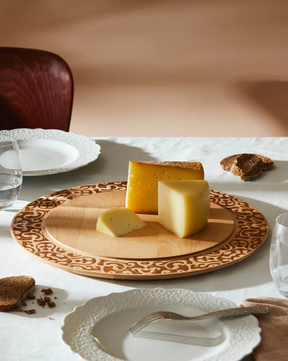 Alessi — Dressed in Wood MW23 | Piatto formaggi in faggio Wanders — vista principale