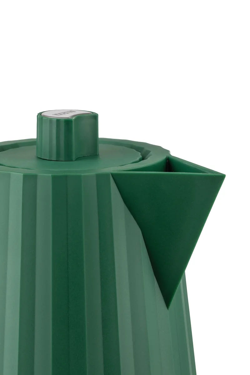 Alessi — Plissé MDL06 GR | Bollitore elettrico verde De Lucchi — vista principale