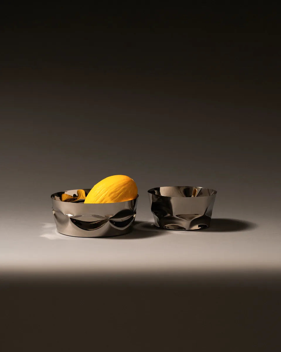 Alessi — Compressioni ITM16 | Centrotavola in acciaio inox tornito — vista principale
