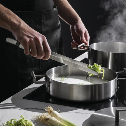 Alessi — Convivio DC07/58 | Pinza da cucina in acciaio inox satinato — vista principale