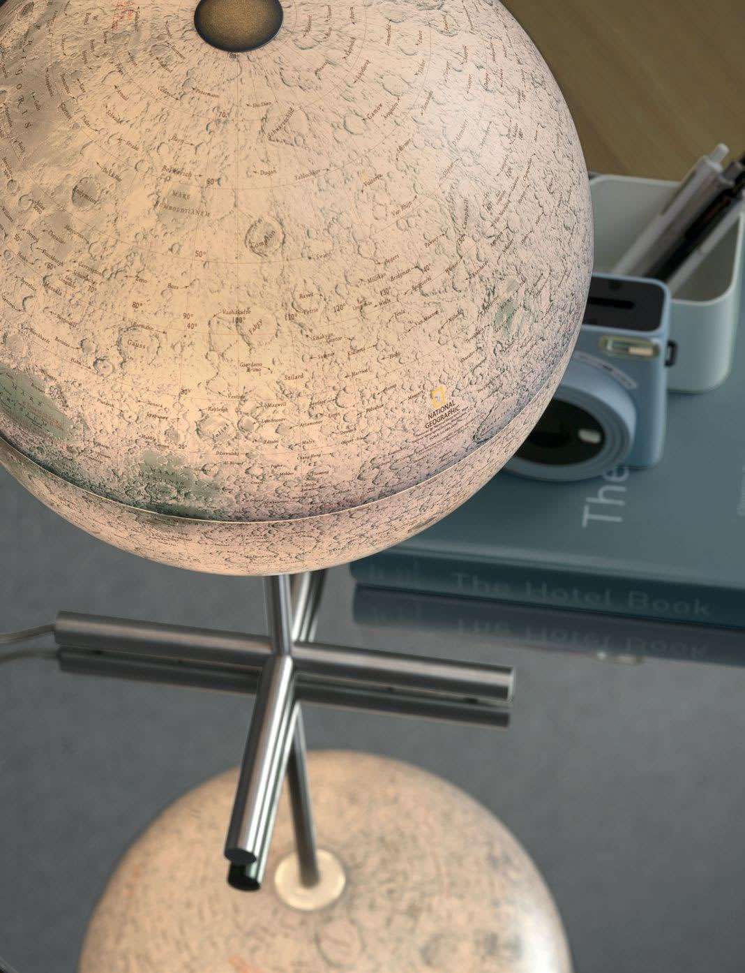 Atmosphere Moon Posh Edition — dettaglio cartografia selenografica National Geographic