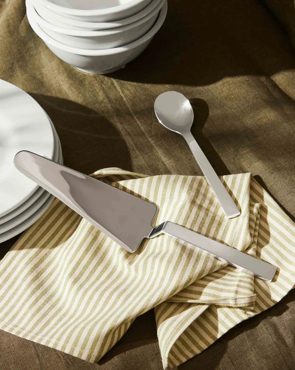 Alessi — Santiago DC05/2 GD | Forchetta da tavola dorata Chipperfield — dettaglio