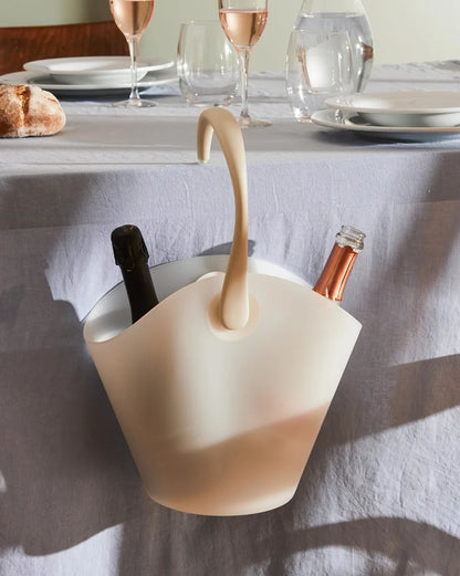 Alessi — Chiringuito ARA07 I | Rinfrescatore da vino Ron Arad — dettaglio