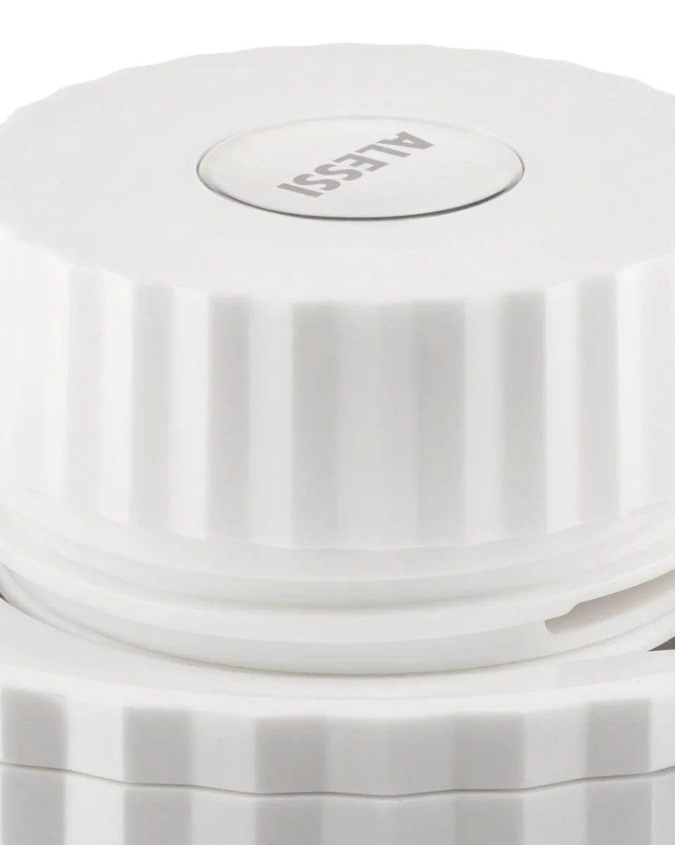 Alessi — Plissé MDL12 W | Caraffa termoisolante bianca De Lucchi — dettaglio