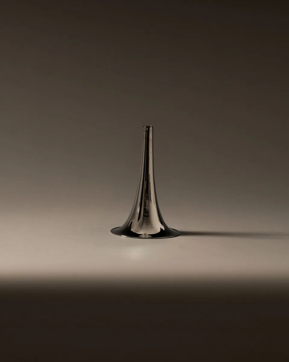 Alessi — Trumpet ITM04 BR | Vaso in ottone tornito Il Tornitore Matto — dettaglio