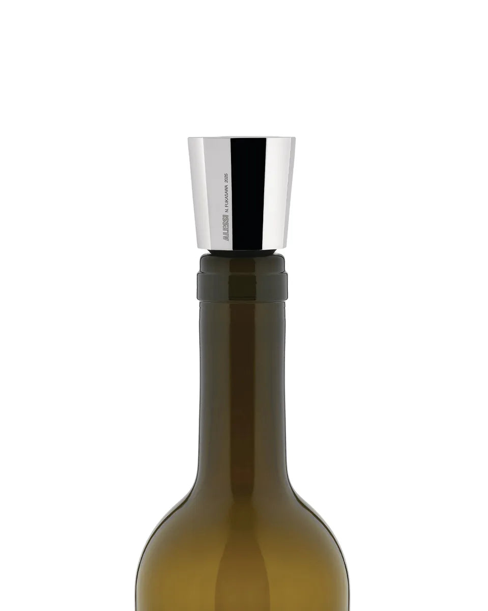 Alessi — Eugenia NF12 | Tappo vino in zama cromata e silicone — dettaglio