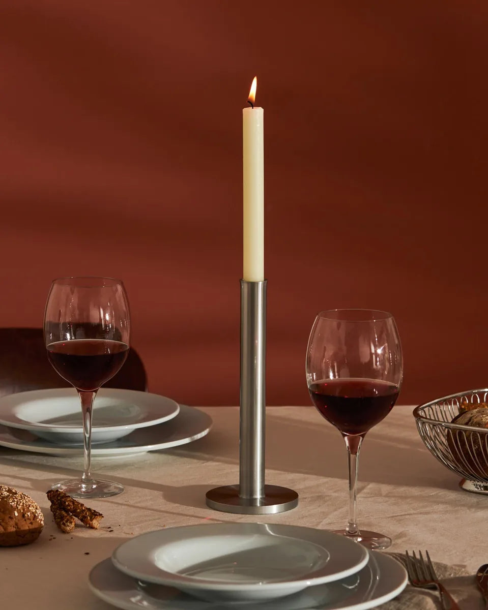 Alessi — PZ02 | Candeliere in alluminio di Peter Zumthor — dettaglio