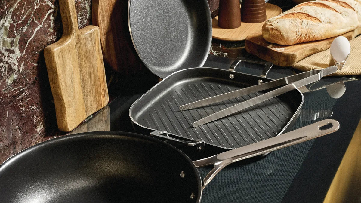 Alessi — Pots&Pans JM110/16 JM110/16 B | Padella antiaderente Jasper M — dettaglio