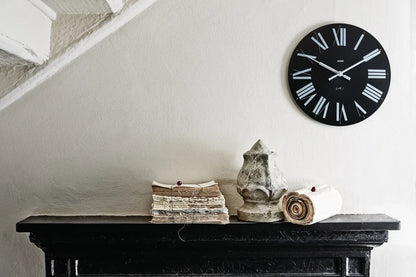 Alessi Firenze 12G — Orologio da parete Castiglioni — dettaglio