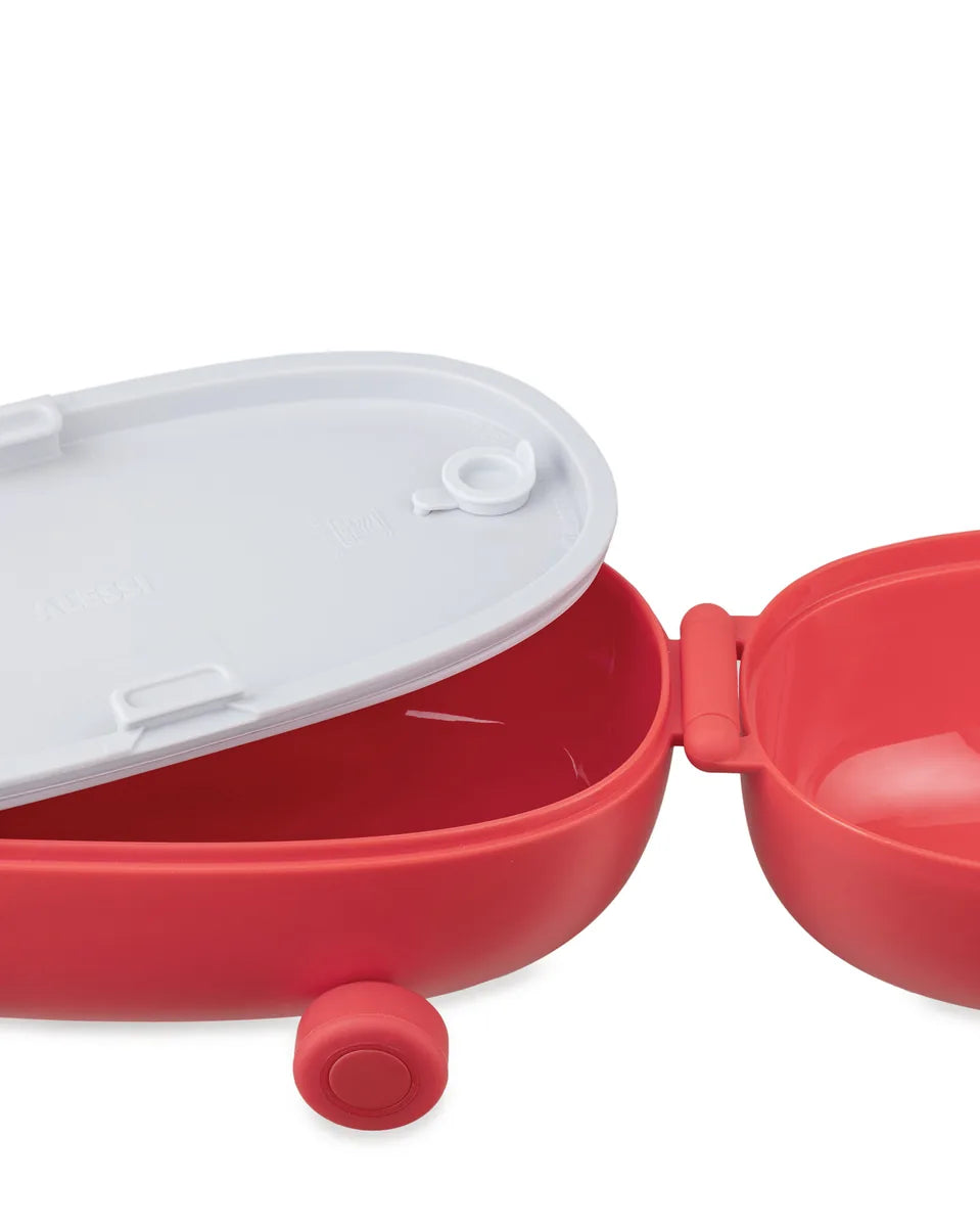 Alessi — Food à Porter SA06 R | Snack box bicompartimentale rossa — ambientazione
