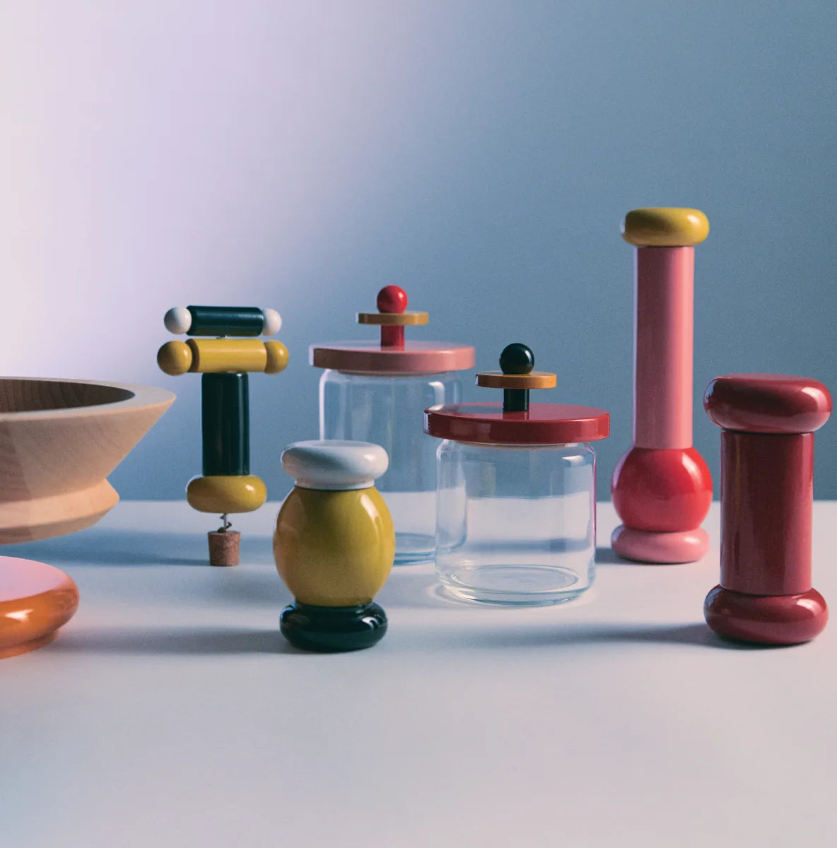 Alessi — ES16/100 | Barattolo Ettore Sottsass, 100 Values Collection — ambientazione