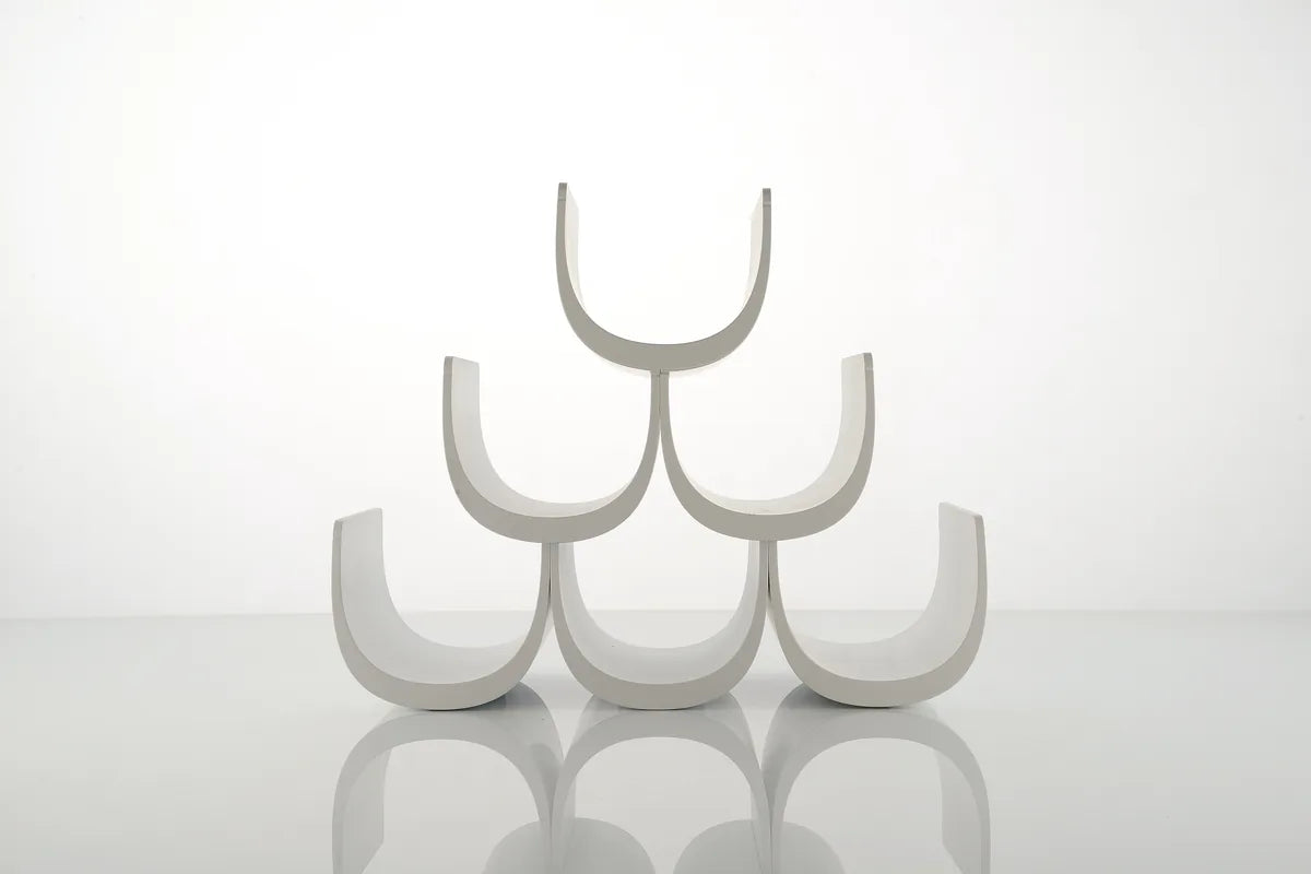 Alessi — Noè GIA13 W | Portabottiglie modulare in resina bianca — ambientazione