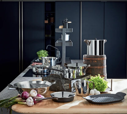 Alessi — Edo PU105/16 | Casseruola in acciaio inox di Urquiola — vista laterale
