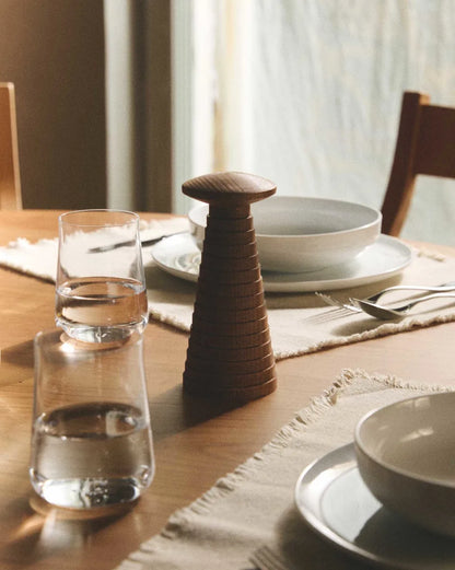Alessi — Yucatan MDL22 | Set macinini in legno di faggio — vista laterale