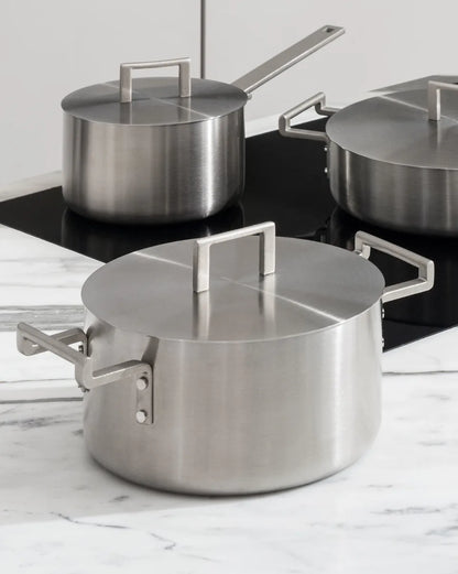 Alessi — Convivio DC200/16 | Coperchio in acciaio inox satinato — ambientazione