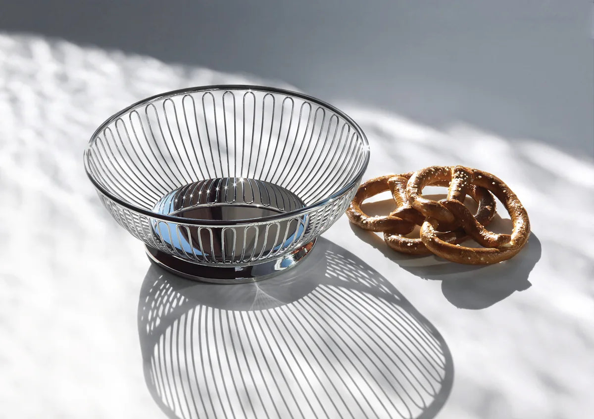 Alessi — 826/20 | Cestino rotondo a filo in acciaio inox — ambientazione