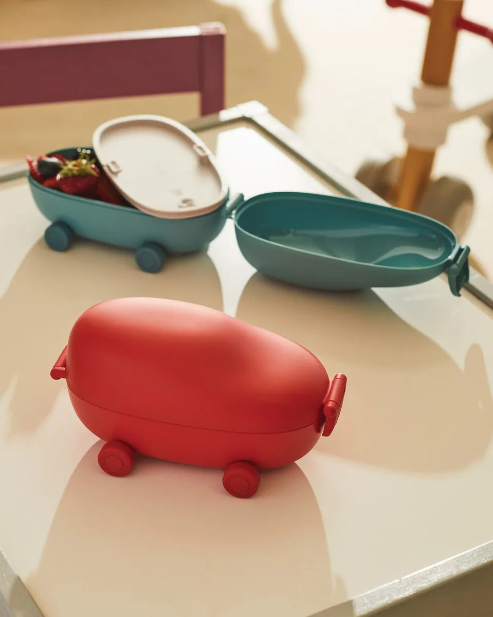 Alessi — Food à Porter SA06 LAZ | Snack box bicompartimento azzurra — ambientazione