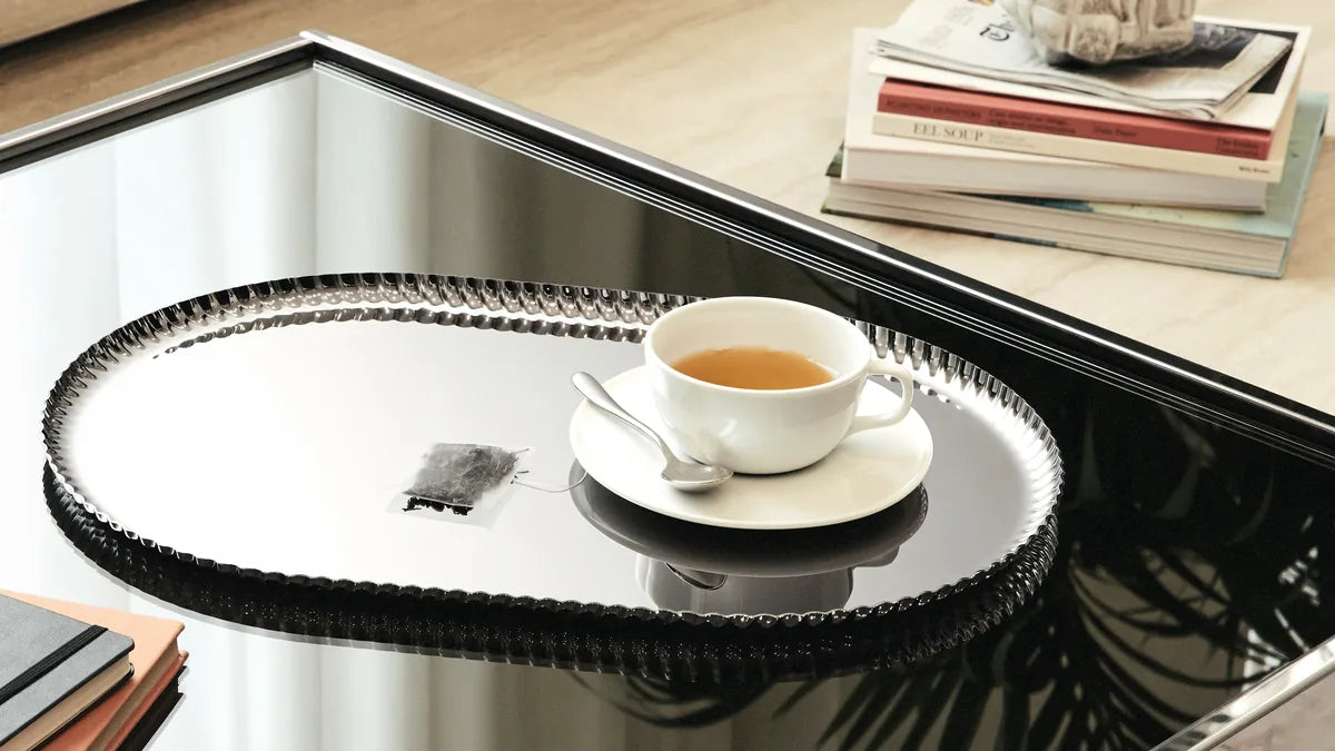 Alessi — Pleats JK01/46 | Vassoio in acciaio inox 18/10