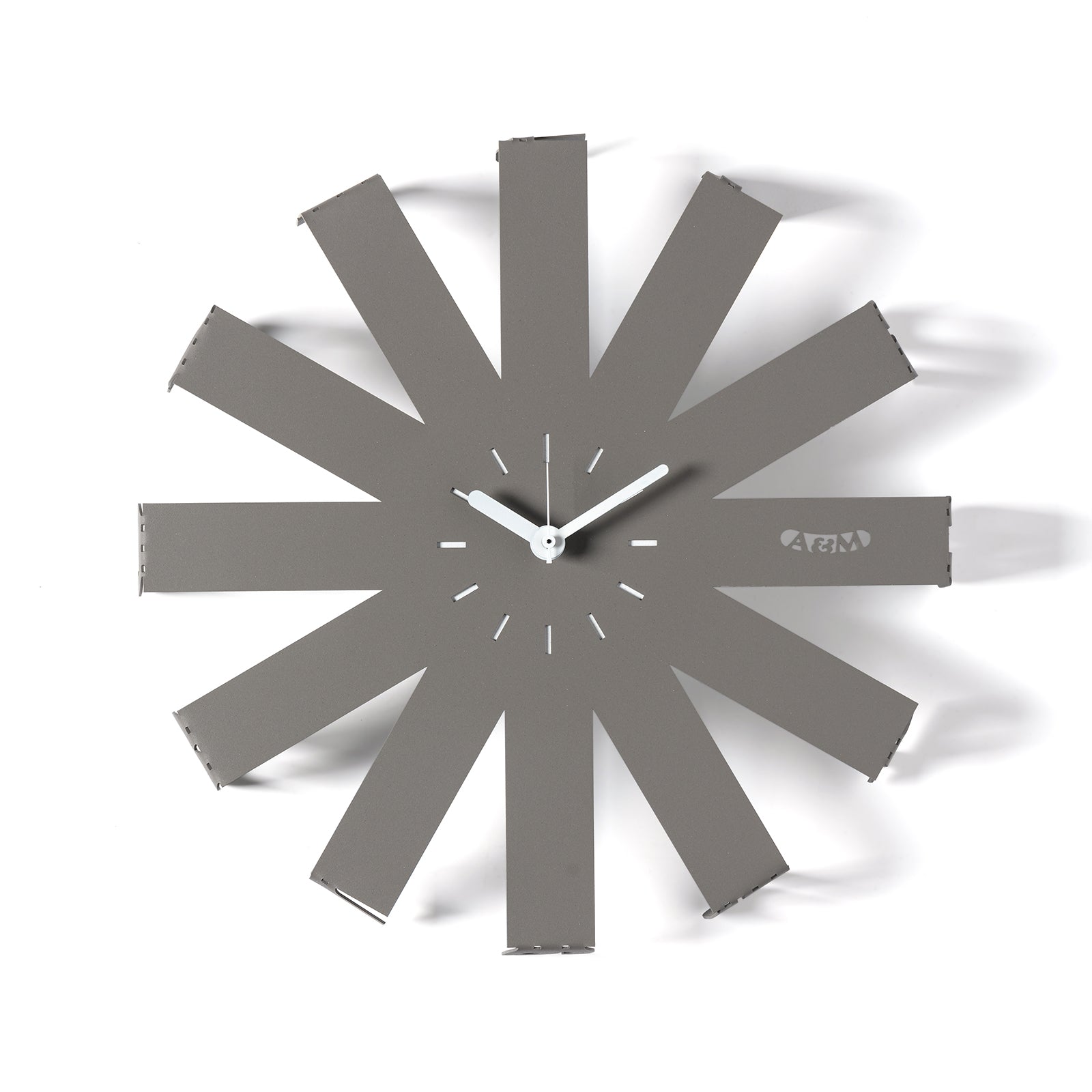 Arti & Mestieri orologio da parete Lumor fango bianco marmo ferro lavorato artigianalmente