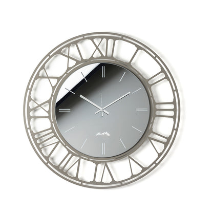 Arti & Mestieri orologio da parete Axis 70 colore fango con quadrante crystal luxe fumé in ferro lavorato artigianalmente