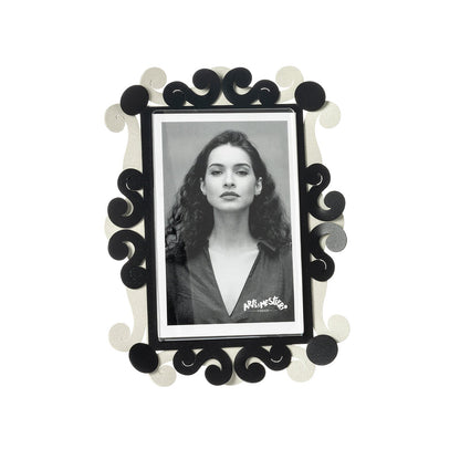 Arti & Mestieri Portafoto Koko piccolo avorio e nero in ferro e polimetilmetacrilato 17x22 cm