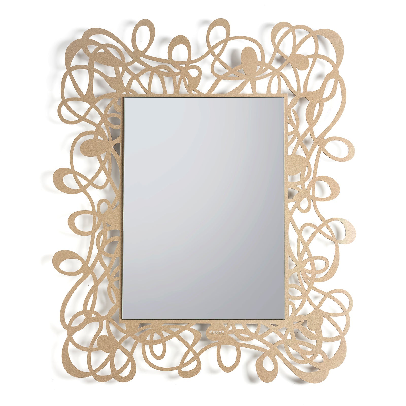 Arti & Mestieri Specchio da parete Scarabocchio beige ferro lavorato artigianalmente con cornice a linee sinuose