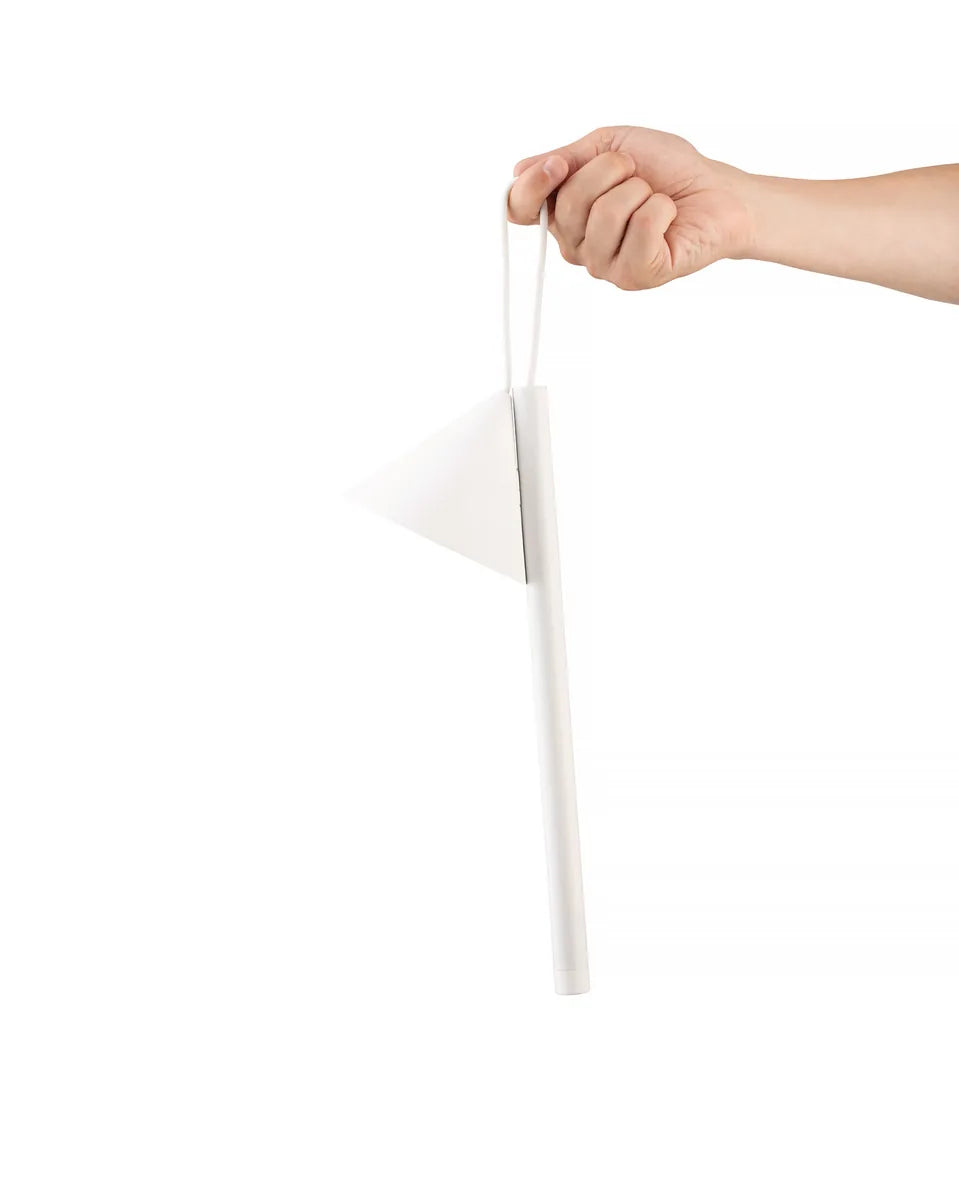 Alessi — Tsumiki ME01 W | Lampada portatile bianca MEDUM
