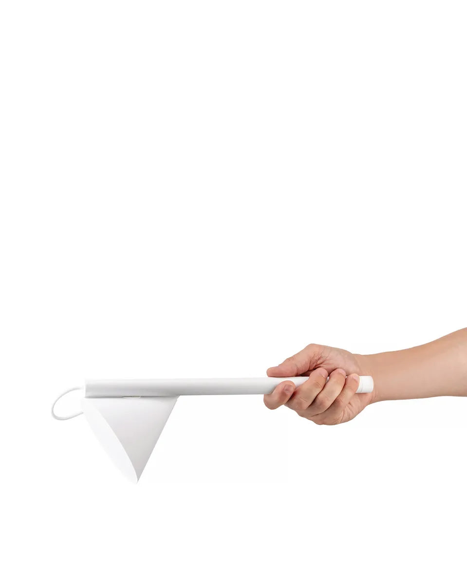 Alessi — Tsumiki ME01 W | Lampada portatile bianca MEDUM