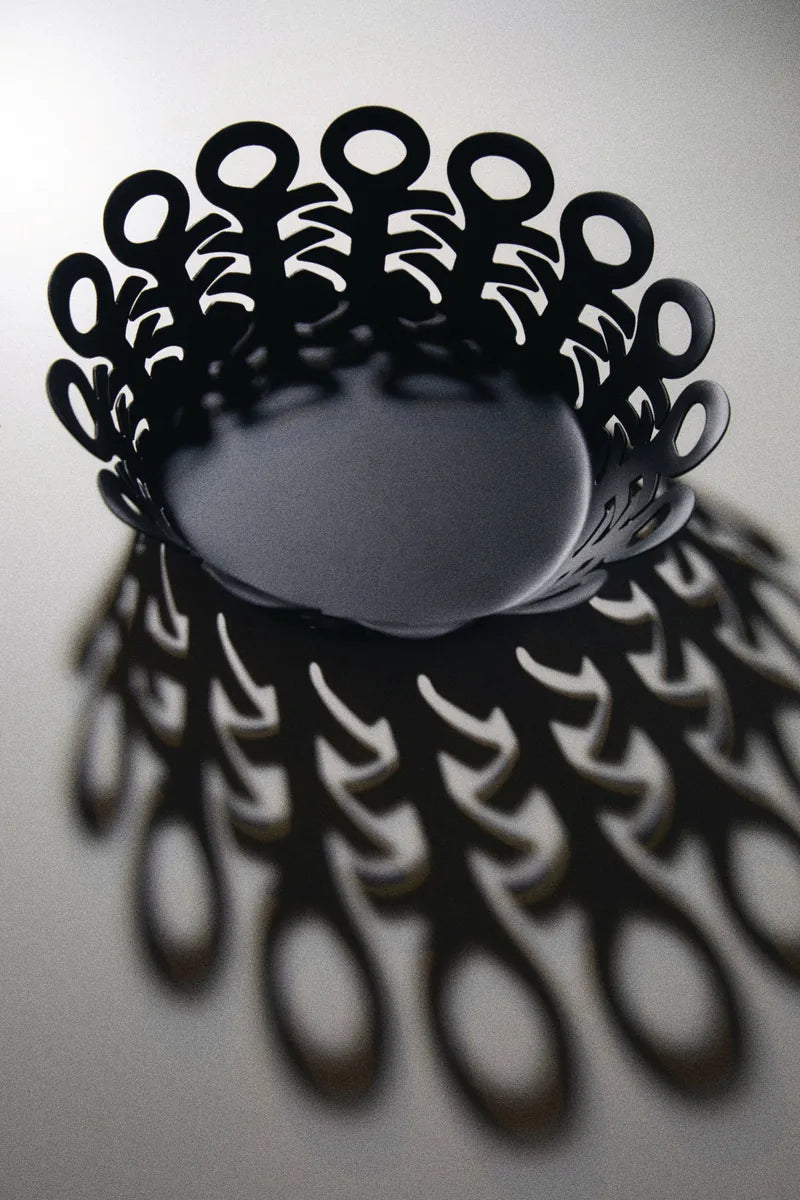 Alessi — Vimini BM21/21 W | Cestino traforato in acciaio bianco