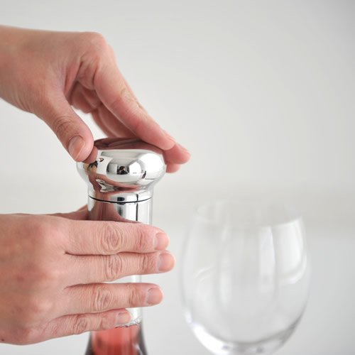 Alessi - Tappo Ermetico a Espansione "Noè" per Bottiglie di Vino e Champagne in Acciaio Inox