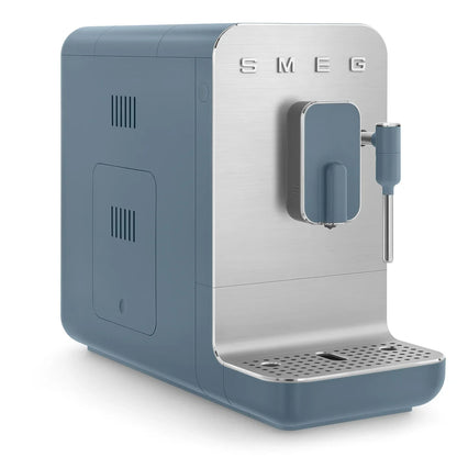 BCC12SBMEU__smeg-macchina-caffe-automatica-blu-tempesta-opaco-05