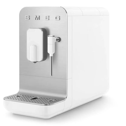 BCC12WHMEU__smeg-macchina-caffe-automatica-bianco-opaco-06