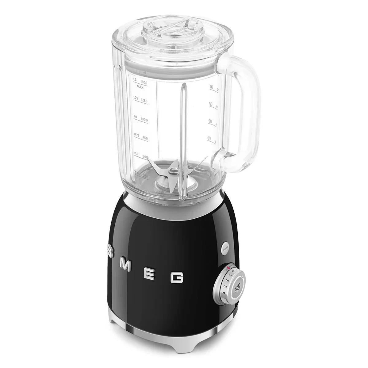 BLF03BLEU__smeg-frullatore-da-tavolo-50s-style-nero-07