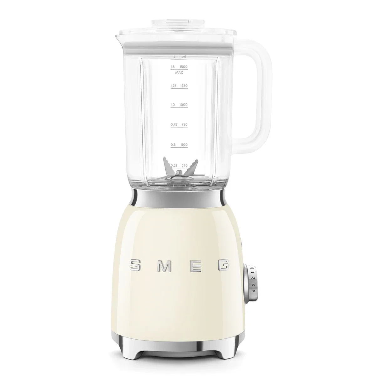 BLF03CREU__smeg-frullatore-da-tavolo-50s-style-panna-01