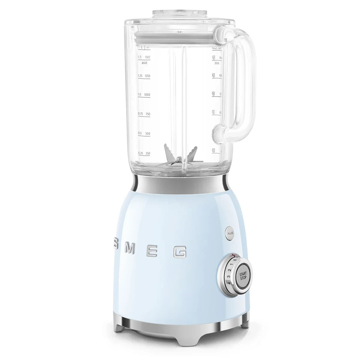 BLF03PBEU__smeg-frullatore-da-tavolo-50s-style-azzurro-04
