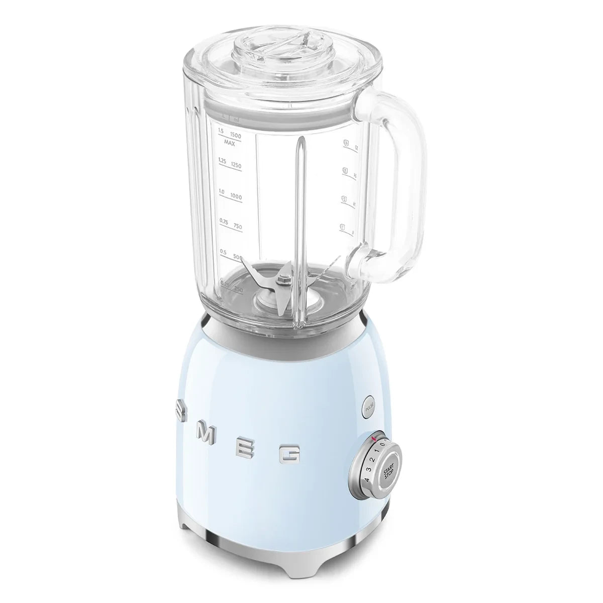 BLF03PBEU__smeg-frullatore-da-tavolo-50s-style-azzurro-07