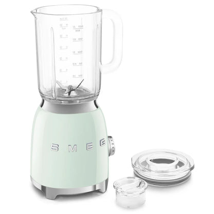 BLF03PGEU__smeg-frullatore-da-tavolo-50s-style-verde-pastello-03