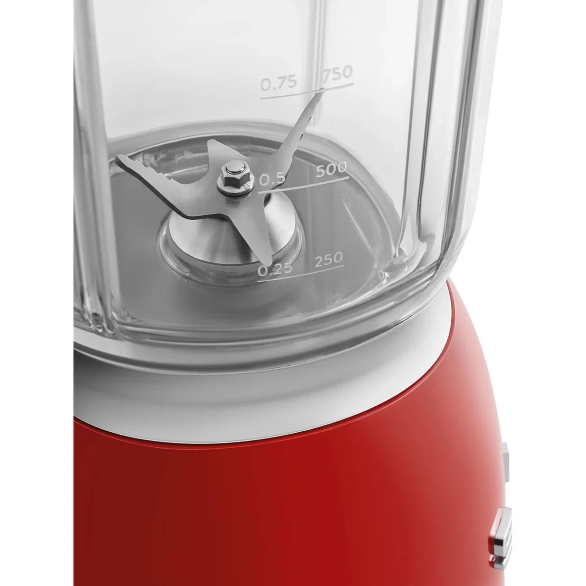 BLF03RDEU__smeg-frullatore-da-tavolo-50s-style-rosso-05