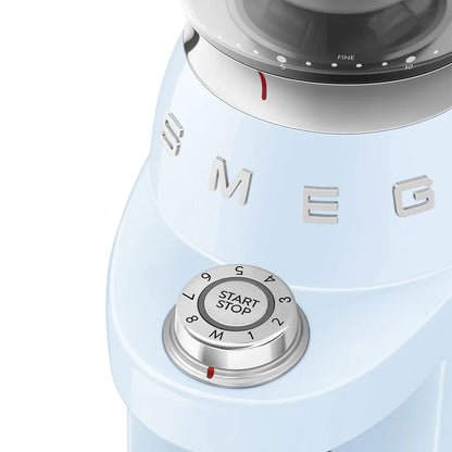 CGF03PBEU__smeg-macinacaffe-multifunzione-50s-style-azzurro-07